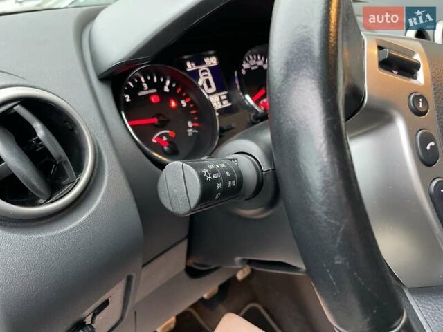 Фиолетовый Ниссан Кашкай, объемом двигателя 1.5 л и пробегом 210 тыс. км за 12300 $, фото 29 на Automoto.ua