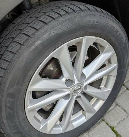 Фіолетовий Ніссан Кашкай, об'ємом двигуна 1.6 л та пробігом 133 тис. км за 14200 $, фото 3 на Automoto.ua