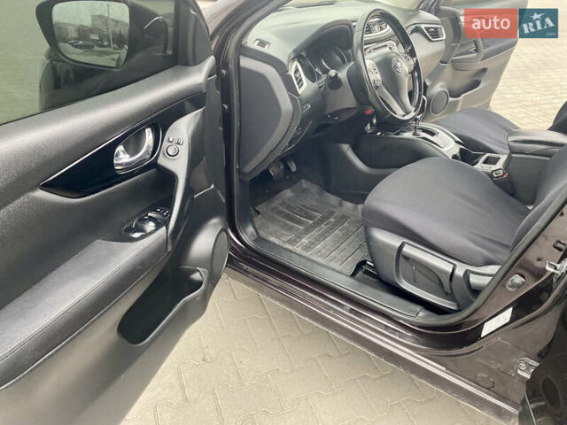 Фиолетовый Ниссан Кашкай, объемом двигателя 1.2 л и пробегом 189 тыс. км за 11700 $, фото 20 на Automoto.ua