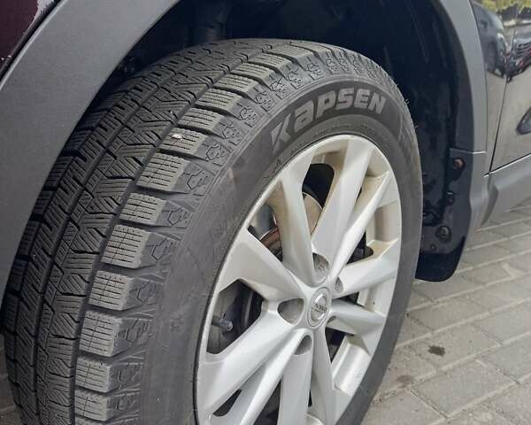 Фиолетовый Ниссан Кашкай, объемом двигателя 2 л и пробегом 227 тыс. км за 13500 $, фото 3 на Automoto.ua