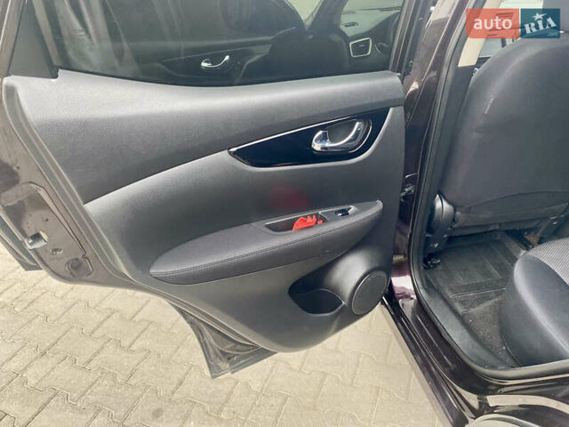 Фиолетовый Ниссан Кашкай, объемом двигателя 1.2 л и пробегом 189 тыс. км за 11700 $, фото 24 на Automoto.ua