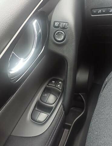 Фиолетовый Ниссан Кашкай, объемом двигателя 2 л и пробегом 72 тыс. км за 16950 $, фото 13 на Automoto.ua