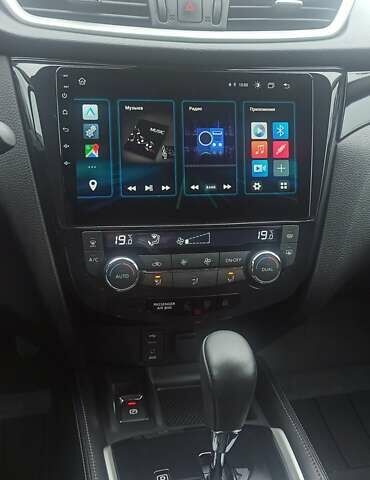 Фиолетовый Ниссан Кашкай, объемом двигателя 2 л и пробегом 72 тыс. км за 16950 $, фото 18 на Automoto.ua