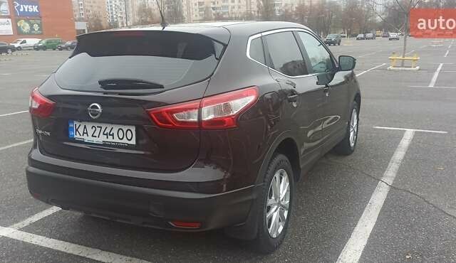 Фиолетовый Ниссан Кашкай, объемом двигателя 2 л и пробегом 72 тыс. км за 16950 $, фото 4 на Automoto.ua