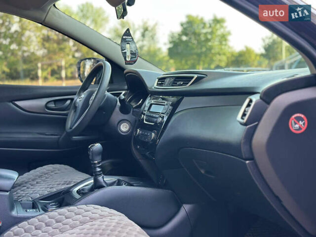 Фіолетовий Ніссан Кашкай, об'ємом двигуна 2 л та пробігом 44 тис. км за 14400 $, фото 12 на Automoto.ua