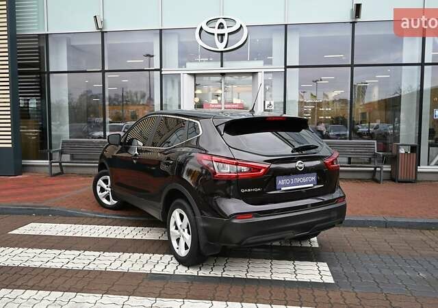 Фиолетовый Ниссан Кашкай, объемом двигателя 1.6 л и пробегом 81 тыс. км за 16683 $, фото 1 на Automoto.ua