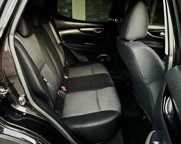 Фіолетовий Ніссан Кашкай, об'ємом двигуна 1.2 л та пробігом 165 тис. км за 11850 $, фото 12 на Automoto.ua