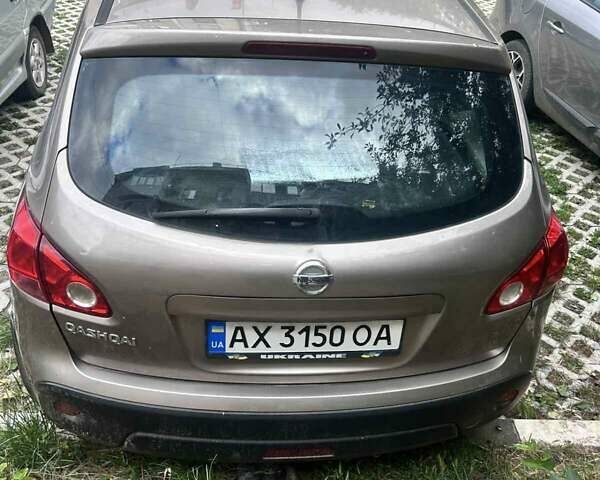 Коричневый Ниссан Кашкай, объемом двигателя 1.6 л и пробегом 147 тыс. км за 8000 $, фото 7 на Automoto.ua