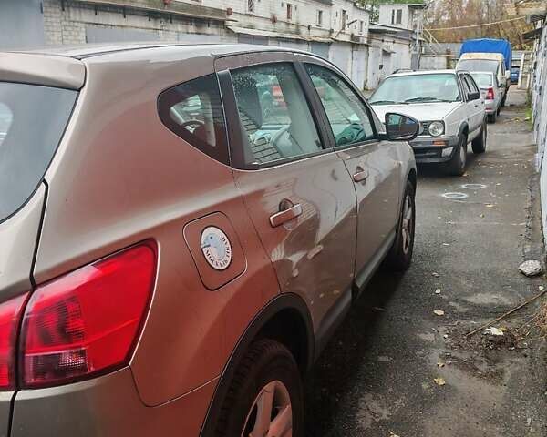 Коричневый Ниссан Кашкай, объемом двигателя 2 л и пробегом 173 тыс. км за 7100 $, фото 3 на Automoto.ua