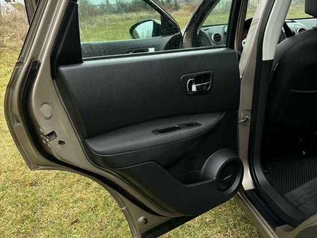 Коричневый Ниссан Кашкай, объемом двигателя 1.5 л и пробегом 144 тыс. км за 10000 $, фото 7 на Automoto.ua