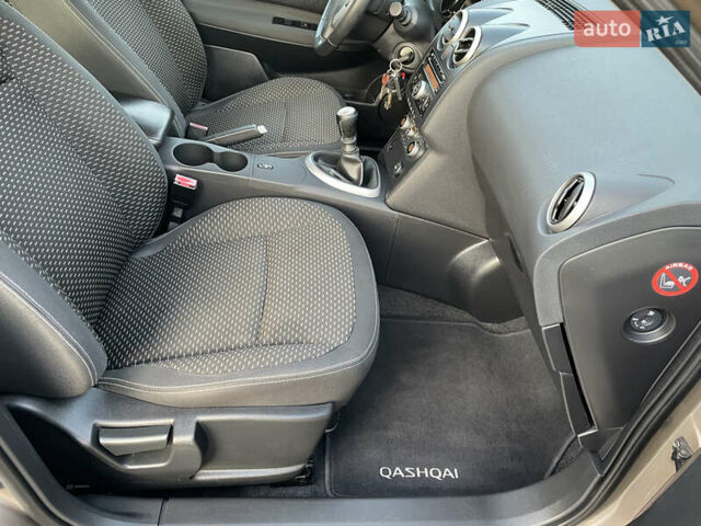 Коричневый Ниссан Кашкай, объемом двигателя 1.5 л и пробегом 203 тыс. км за 8999 $, фото 61 на Automoto.ua
