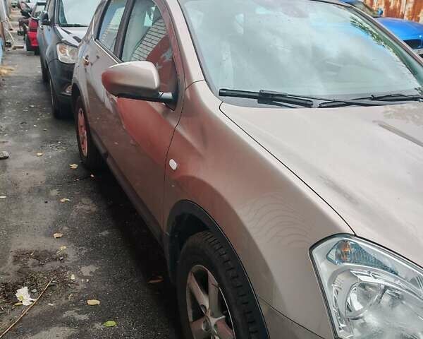 Коричневый Ниссан Кашкай, объемом двигателя 2 л и пробегом 173 тыс. км за 7100 $, фото 5 на Automoto.ua