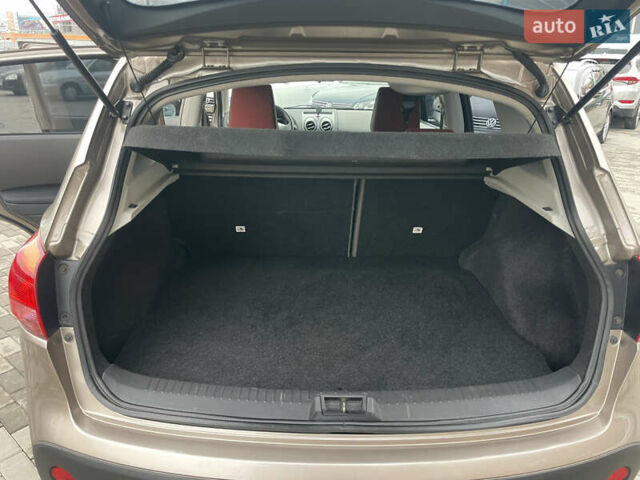 Коричневый Ниссан Кашкай, объемом двигателя 1.6 л и пробегом 152 тыс. км за 7500 $, фото 12 на Automoto.ua