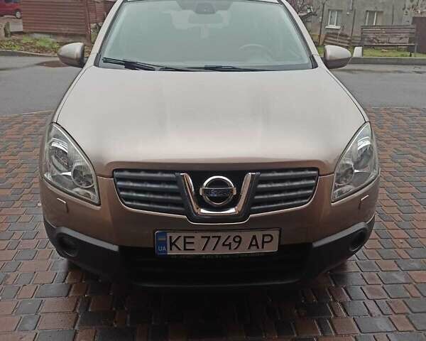 Коричневый Ниссан Кашкай, объемом двигателя 2 л и пробегом 110 тыс. км за 9500 $, фото 1 на Automoto.ua