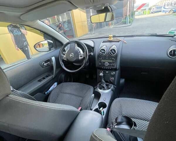 Коричневый Ниссан Кашкай, объемом двигателя 1.5 л и пробегом 250 тыс. км за 8300 $, фото 4 на Automoto.ua