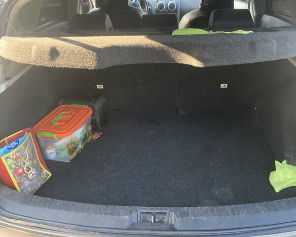 Коричневый Ниссан Кашкай, объемом двигателя 2 л и пробегом 266 тыс. км за 9500 $, фото 8 на Automoto.ua