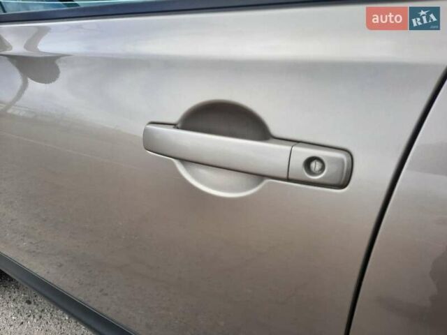 Коричневый Ниссан Кашкай, объемом двигателя 2 л и пробегом 208 тыс. км за 8870 $, фото 34 на Automoto.ua