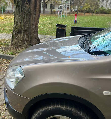 Коричневый Ниссан Кашкай, объемом двигателя 2 л и пробегом 245 тыс. км за 8700 $, фото 2 на Automoto.ua