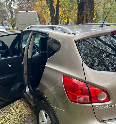 Коричневый Ниссан Кашкай, объемом двигателя 2 л и пробегом 245 тыс. км за 8700 $, фото 3 на Automoto.ua