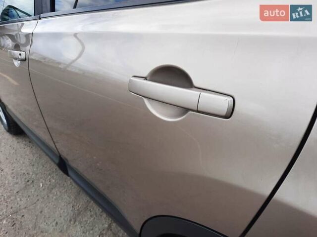 Коричневый Ниссан Кашкай, объемом двигателя 2 л и пробегом 208 тыс. км за 8999 $, фото 67 на Automoto.ua