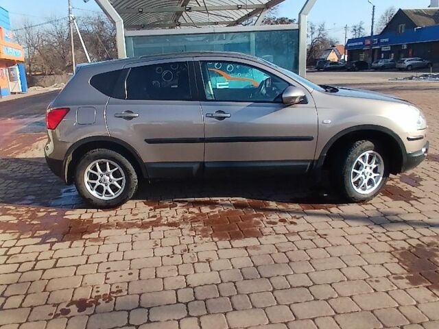 Коричневый Ниссан Кашкай, объемом двигателя 2 л и пробегом 210 тыс. км за 9900 $, фото 5 на Automoto.ua