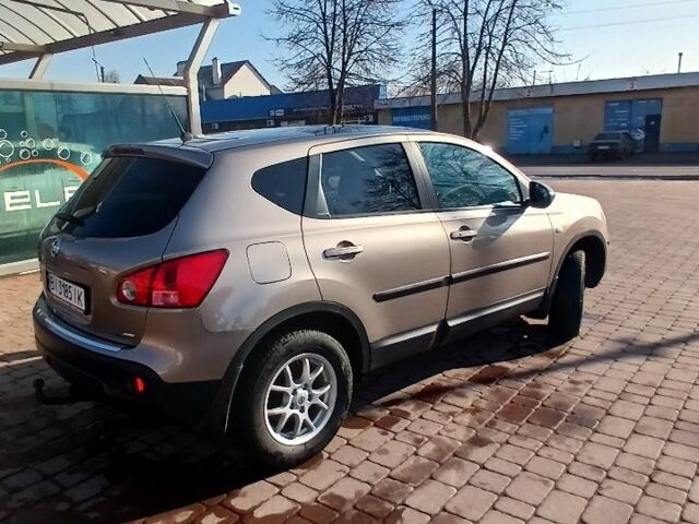 Коричневый Ниссан Кашкай, объемом двигателя 2 л и пробегом 210 тыс. км за 9900 $, фото 1 на Automoto.ua