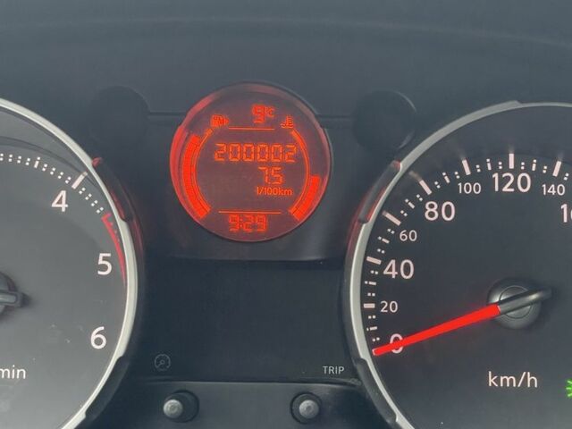 Коричневый Ниссан Кашкай, объемом двигателя 1.5 л и пробегом 200 тыс. км за 9200 $, фото 6 на Automoto.ua