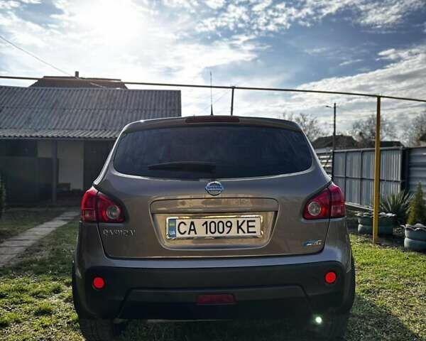 Коричневый Ниссан Кашкай, объемом двигателя 1.5 л и пробегом 216 тыс. км за 9200 $, фото 2 на Automoto.ua