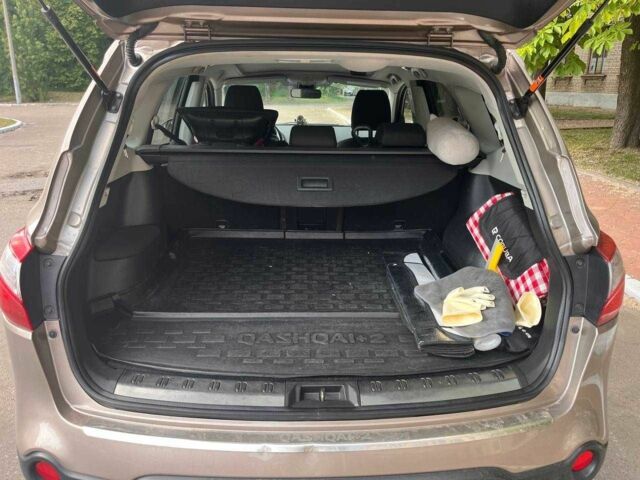 Коричневый Ниссан Кашкай, объемом двигателя 1.5 л и пробегом 265 тыс. км за 10300 $, фото 10 на Automoto.ua