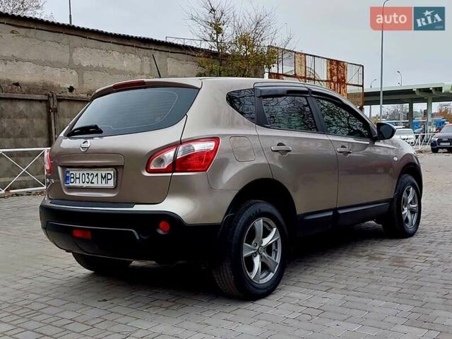 Коричневый Ниссан Кашкай, объемом двигателя 2 л и пробегом 145 тыс. км за 8999 $, фото 2 на Automoto.ua
