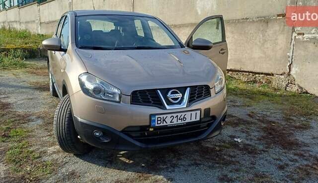 Коричневый Ниссан Кашкай, объемом двигателя 1.46 л и пробегом 195 тыс. км за 10900 $, фото 3 на Automoto.ua