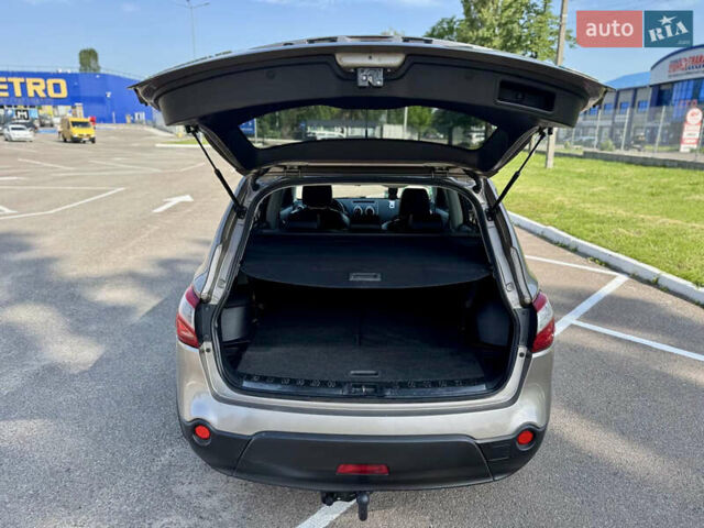 Коричневий Ніссан Кашкай, об'ємом двигуна 2 л та пробігом 220 тис. км за 10900 $, фото 11 на Automoto.ua