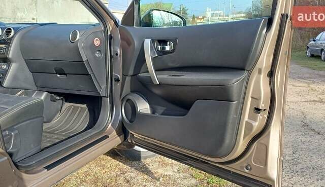 Коричневый Ниссан Кашкай, объемом двигателя 1.46 л и пробегом 195 тыс. км за 10900 $, фото 18 на Automoto.ua