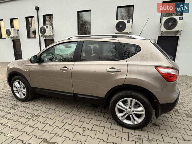 Коричневый Ниссан Кашкай, объемом двигателя 1.6 л и пробегом 240 тыс. км за 9500 $, фото 6 на Automoto.ua