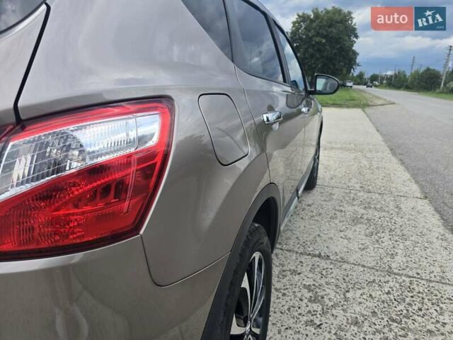 Коричневий Ніссан Кашкай, об'ємом двигуна 1.6 л та пробігом 224 тис. км за 9850 $, фото 16 на Automoto.ua