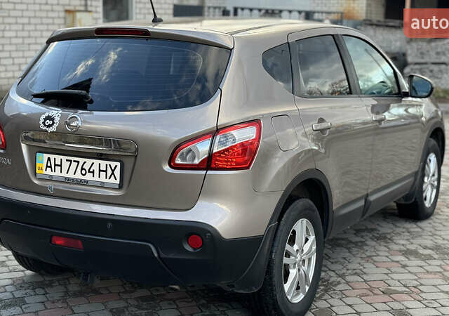 Коричневый Ниссан Кашкай, объемом двигателя 2 л и пробегом 239 тыс. км за 9450 $, фото 5 на Automoto.ua