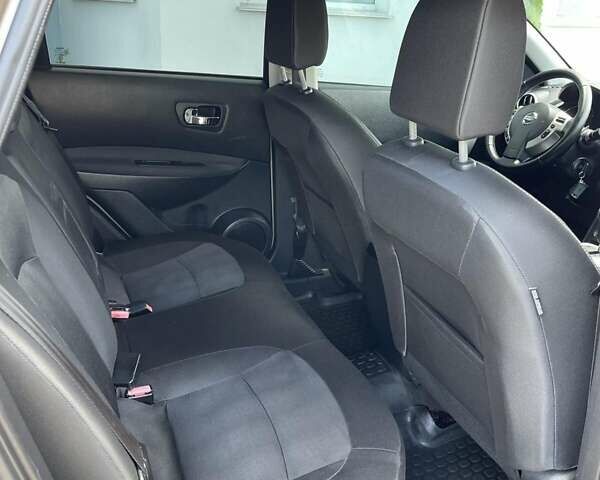 Коричневий Ніссан Кашкай, об'ємом двигуна 2 л та пробігом 183 тис. км за 10999 $, фото 8 на Automoto.ua