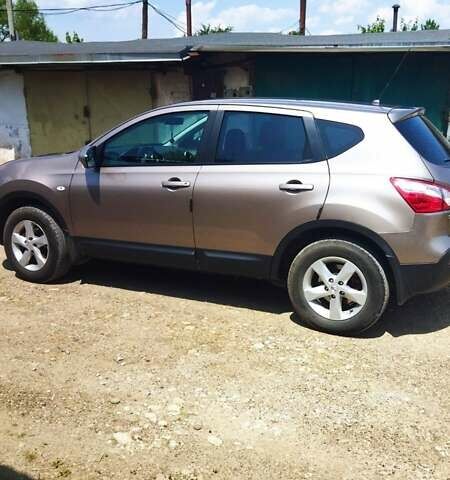 Коричневий Ніссан Кашкай, об'ємом двигуна 1.6 л та пробігом 183 тис. км за 9800 $, фото 4 на Automoto.ua