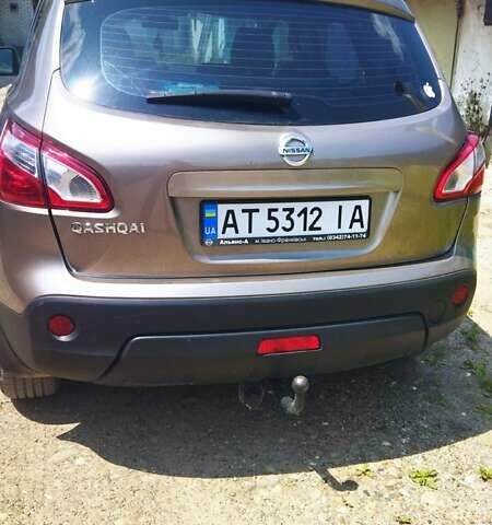 Коричневий Ніссан Кашкай, об'ємом двигуна 1.6 л та пробігом 183 тис. км за 9800 $, фото 1 на Automoto.ua