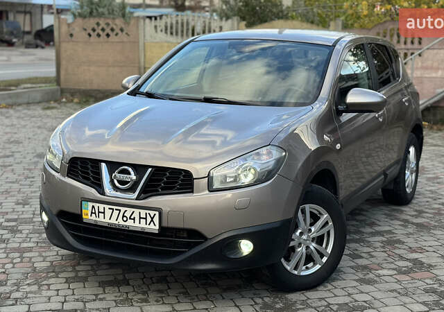 Коричневый Ниссан Кашкай, объемом двигателя 2 л и пробегом 239 тыс. км за 9450 $, фото 1 на Automoto.ua