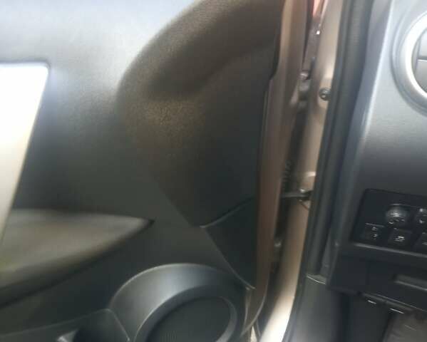 Коричневый Ниссан Кашкай, объемом двигателя 2 л и пробегом 130 тыс. км за 10700 $, фото 15 на Automoto.ua