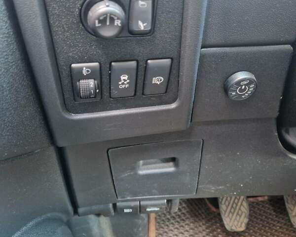 Коричневий Ніссан Кашкай, об'ємом двигуна 1.6 л та пробігом 183 тис. км за 9800 $, фото 7 на Automoto.ua