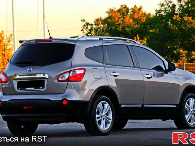Коричневый Ниссан Кашкай, объемом двигателя 2 л и пробегом 132 тыс. км за 11800 $, фото 3 на Automoto.ua