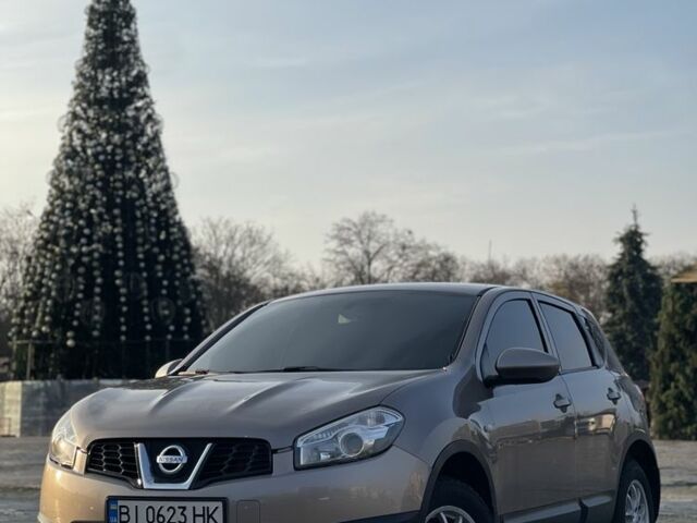 Коричневий Ніссан Кашкай, об'ємом двигуна 2 л та пробігом 210 тис. км за 7999 $, фото 9 на Automoto.ua