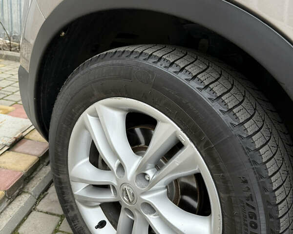 Коричневый Ниссан Кашкай, объемом двигателя 2.02 л и пробегом 187 тыс. км за 13200 $, фото 5 на Automoto.ua