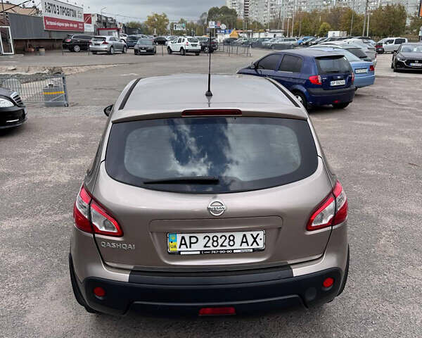Коричневий Ніссан Кашкай, об'ємом двигуна 1.6 л та пробігом 95 тис. км за 12499 $, фото 8 на Automoto.ua