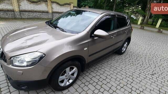 Коричневий Ніссан Кашкай, об'ємом двигуна 1.6 л та пробігом 121 тис. км за 10400 $, фото 3 на Automoto.ua