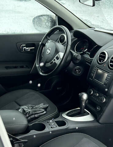 Коричневый Ниссан Кашкай, объемом двигателя 1.6 л и пробегом 192 тыс. км за 9800 $, фото 4 на Automoto.ua