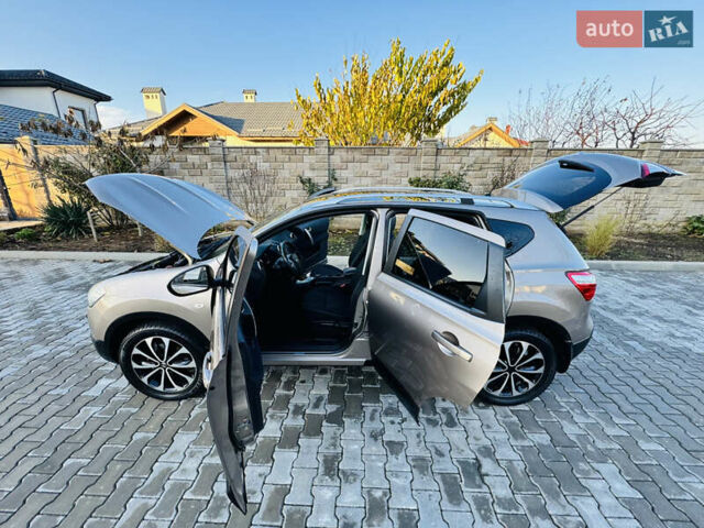 Коричневый Ниссан Кашкай, объемом двигателя 2 л и пробегом 183 тыс. км за 10200 $, фото 8 на Automoto.ua