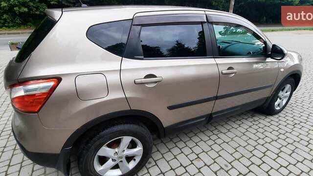 Коричневий Ніссан Кашкай, об'ємом двигуна 1.6 л та пробігом 121 тис. км за 10400 $, фото 9 на Automoto.ua